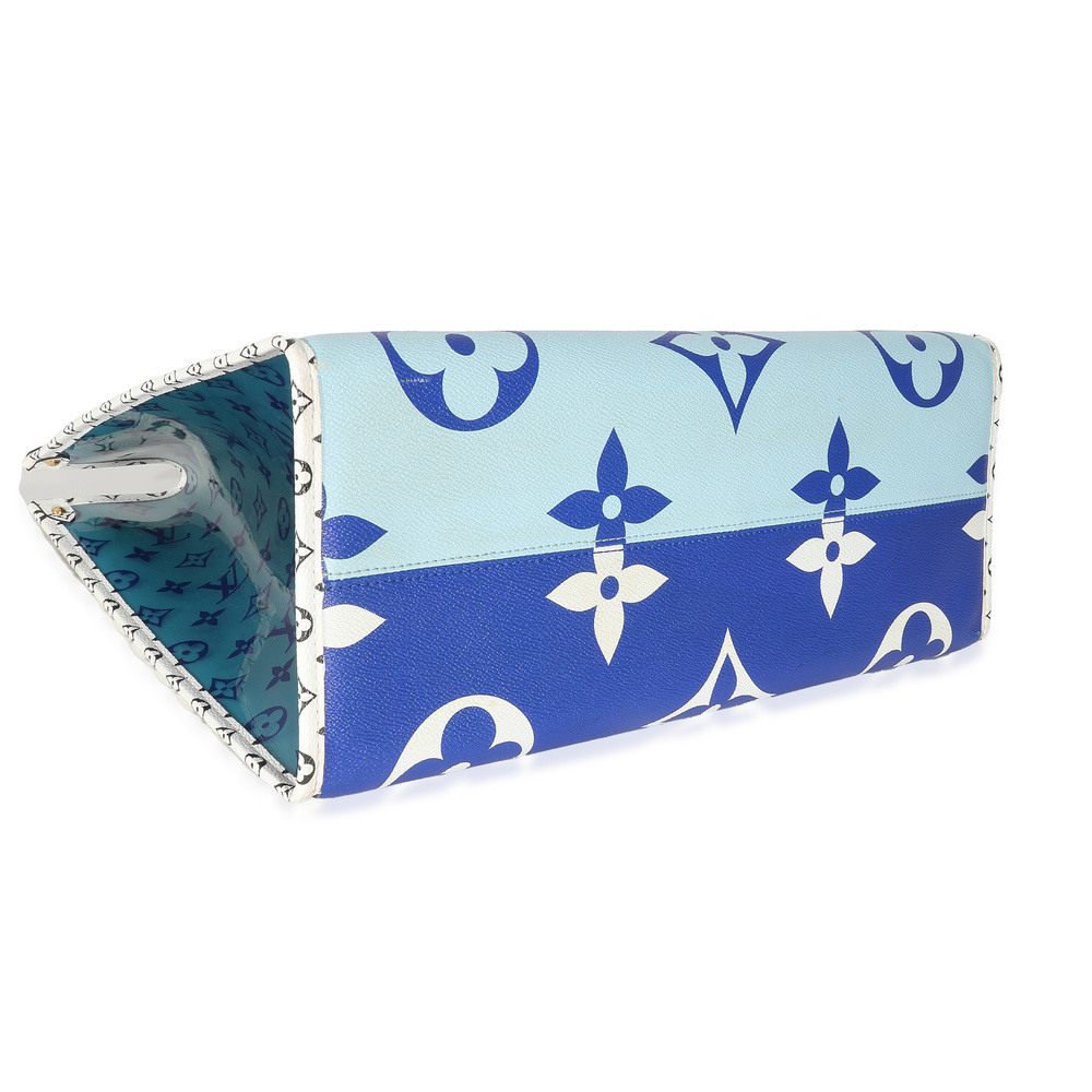 Louis Vuitton Limited Edition Blue Monogram Giant Hamptons Onthego - Picture 2 of 8